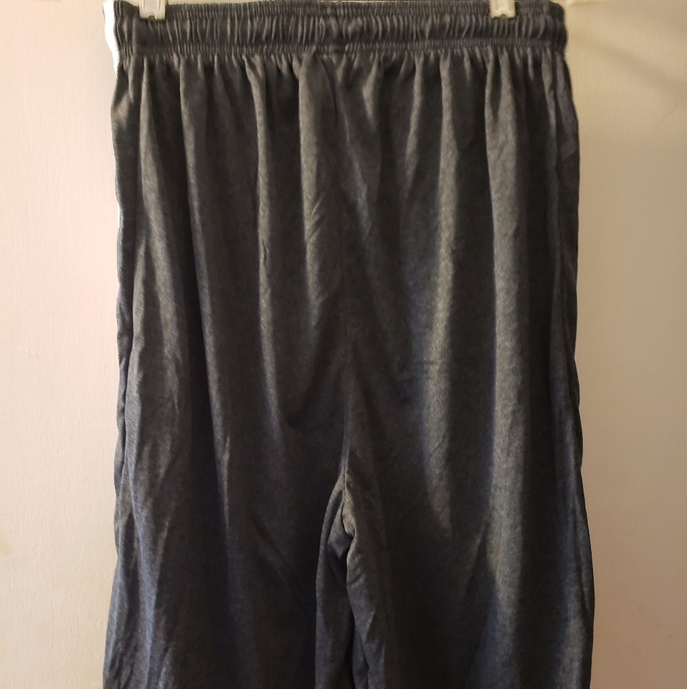 Shorts - Picture 2 of 2